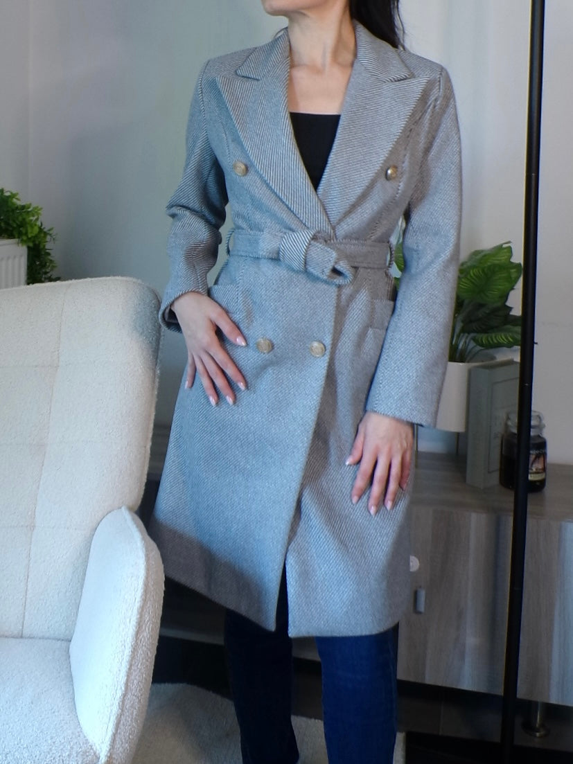 Manteau à chevrons avec ceinture (gris)