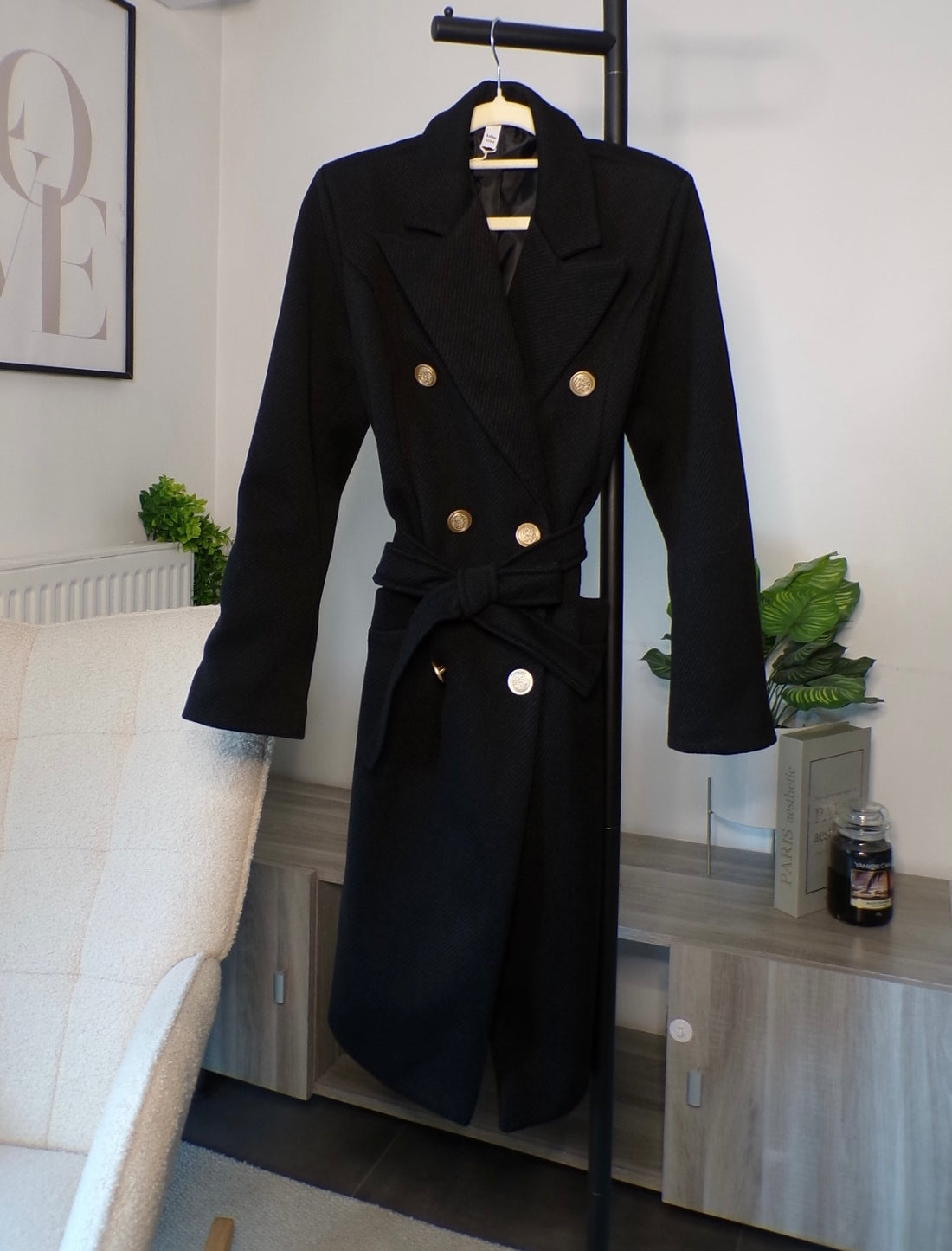 Manteau à chevrons avec ceinture (noir)