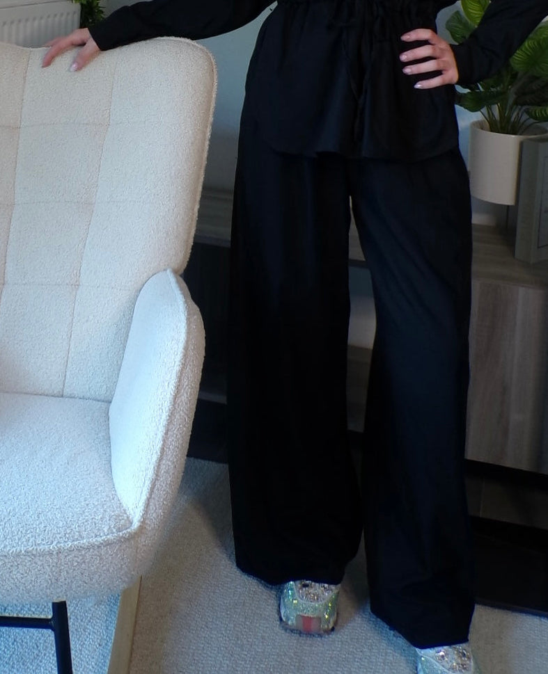 Pantalon large avec cordon de serrage - noir